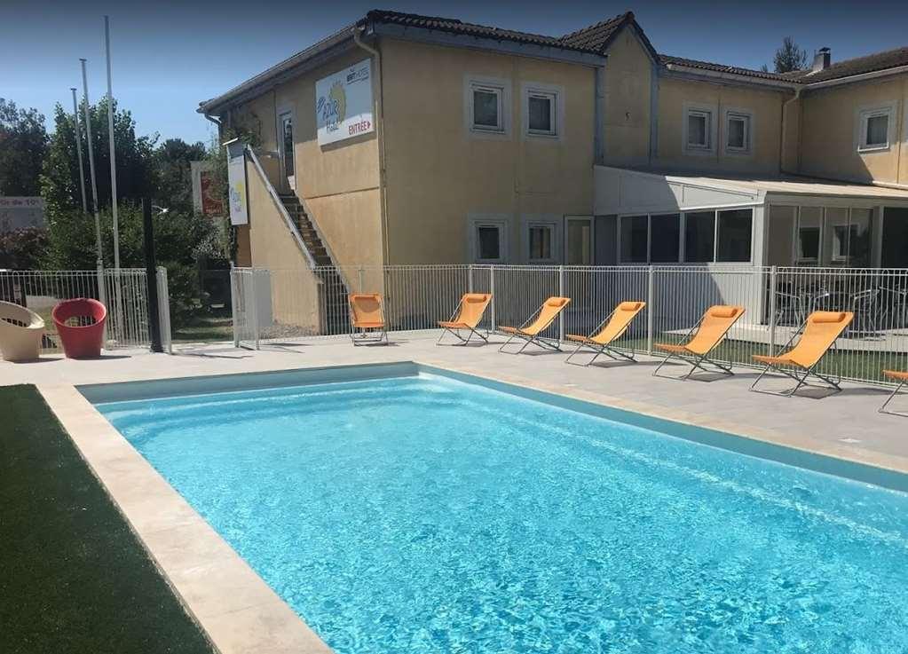 Brit Hotel Salon De Provence Зручності фото