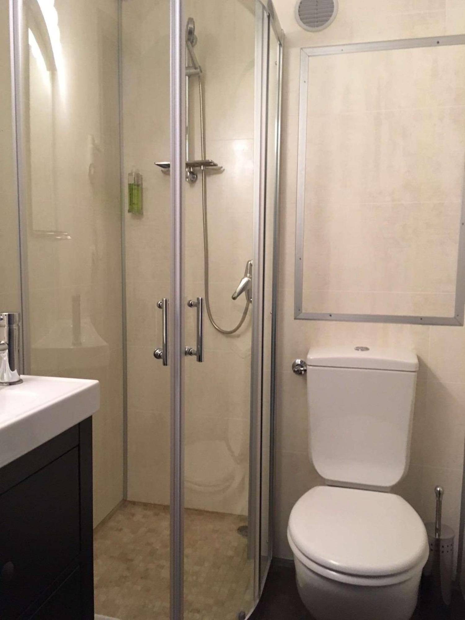 Brit Hotel Salon De Provence Екстер'єр фото